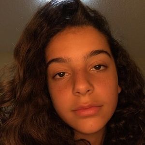 Meet your Posher, Ester